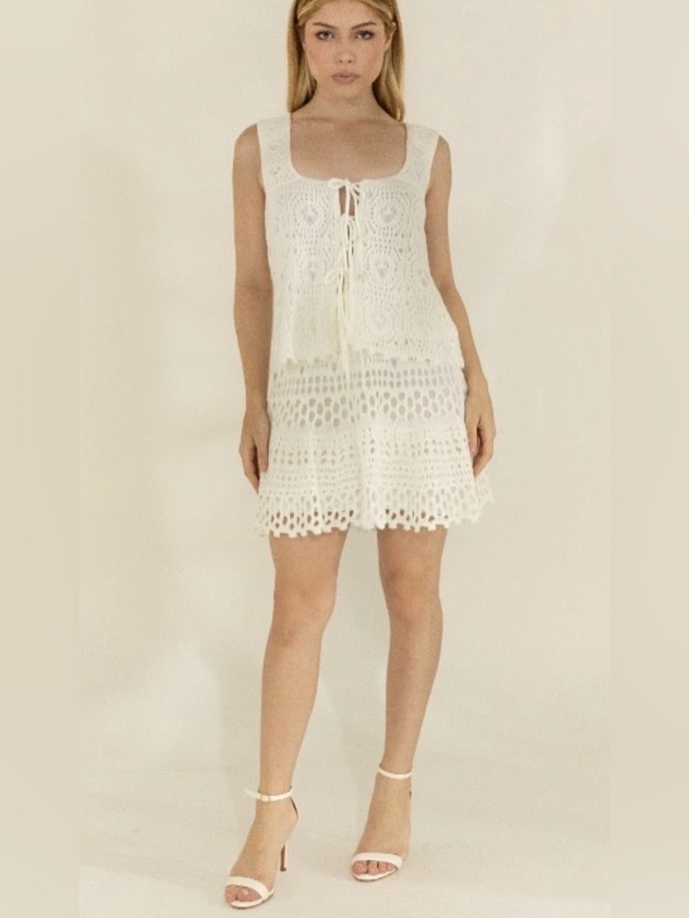 SET. 2 pieces set Crochet Circle Skirt with Drawstring Waist and top - Picture 5 of 5